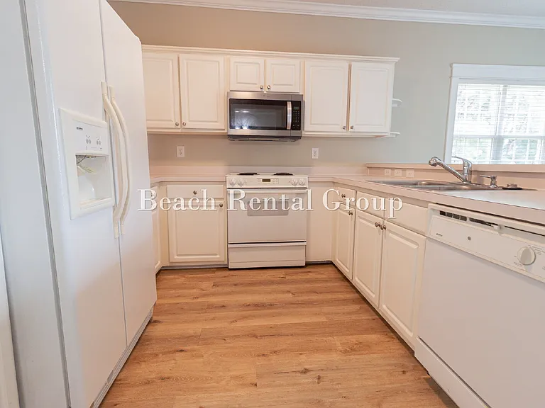 6307 Sweetwater Blvd — Photo 8