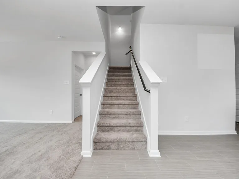 2715 Crested Creek Ln — Photo 11