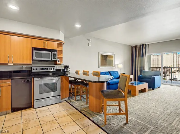 211 E Flamingo Rd #1504, Las Vegas, NV 89169