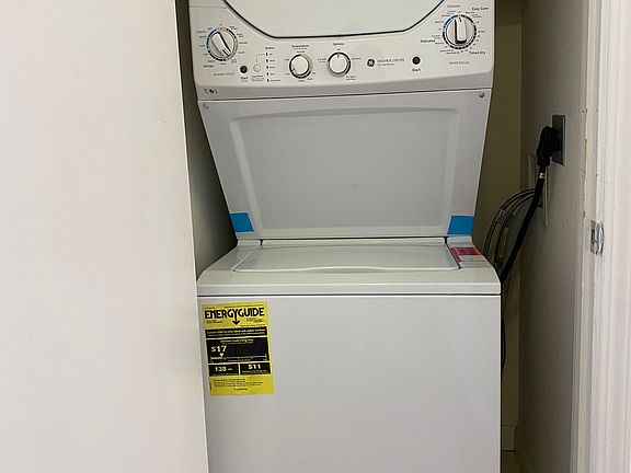 Washer & Dryer