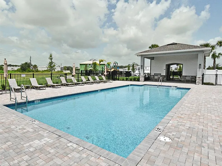 3101 Emerald Acres Ln — Photo 44