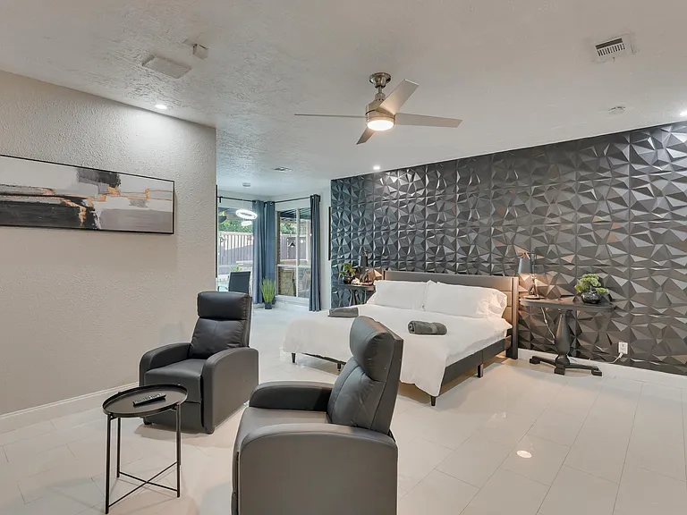 4417 Teal Ct — Photo 23
