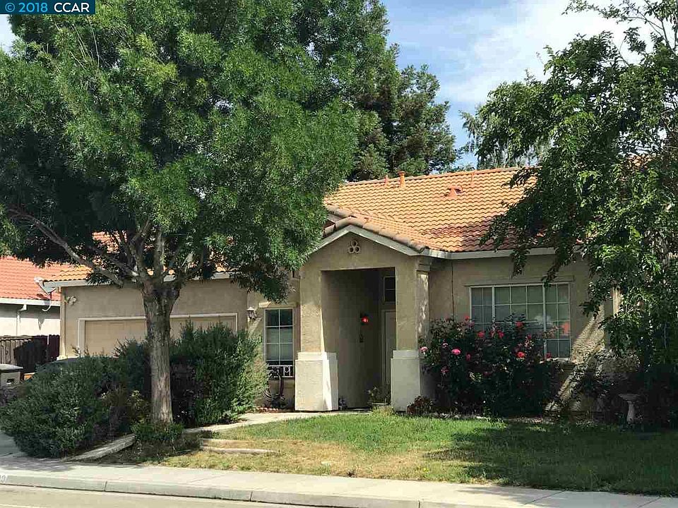 1st image of 2429 Carol Ann Dr