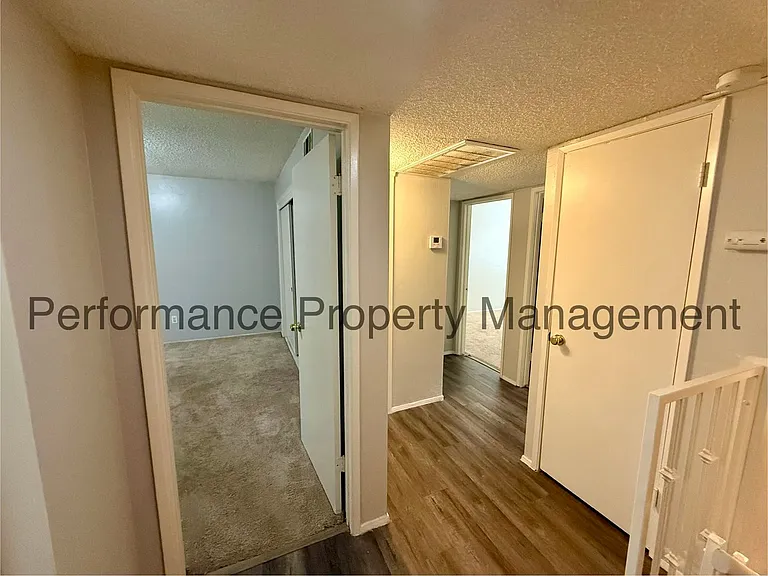 5101 Hunter Ave #7 — Photo 10