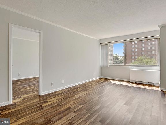 2nd image of 4515 Willard Ave APT 1017S
