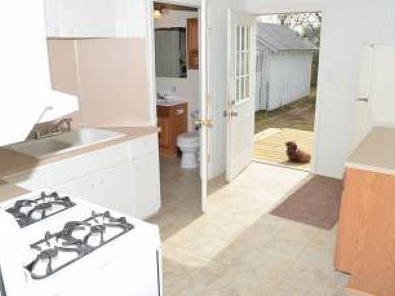 Bright Kitchen
