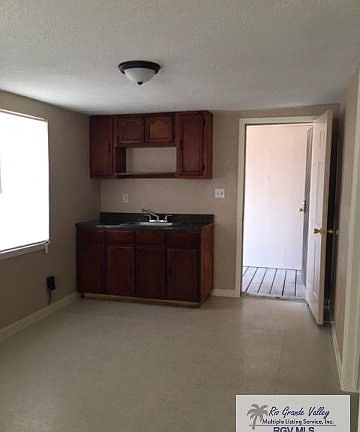 2nd image of 345 Gloria St