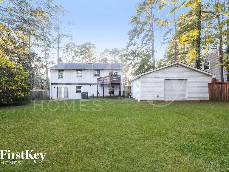 8508 Woodthorn Pl — Photo 15