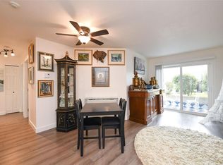 146 Back Rd #101, Courtenay, BC V9N3W6