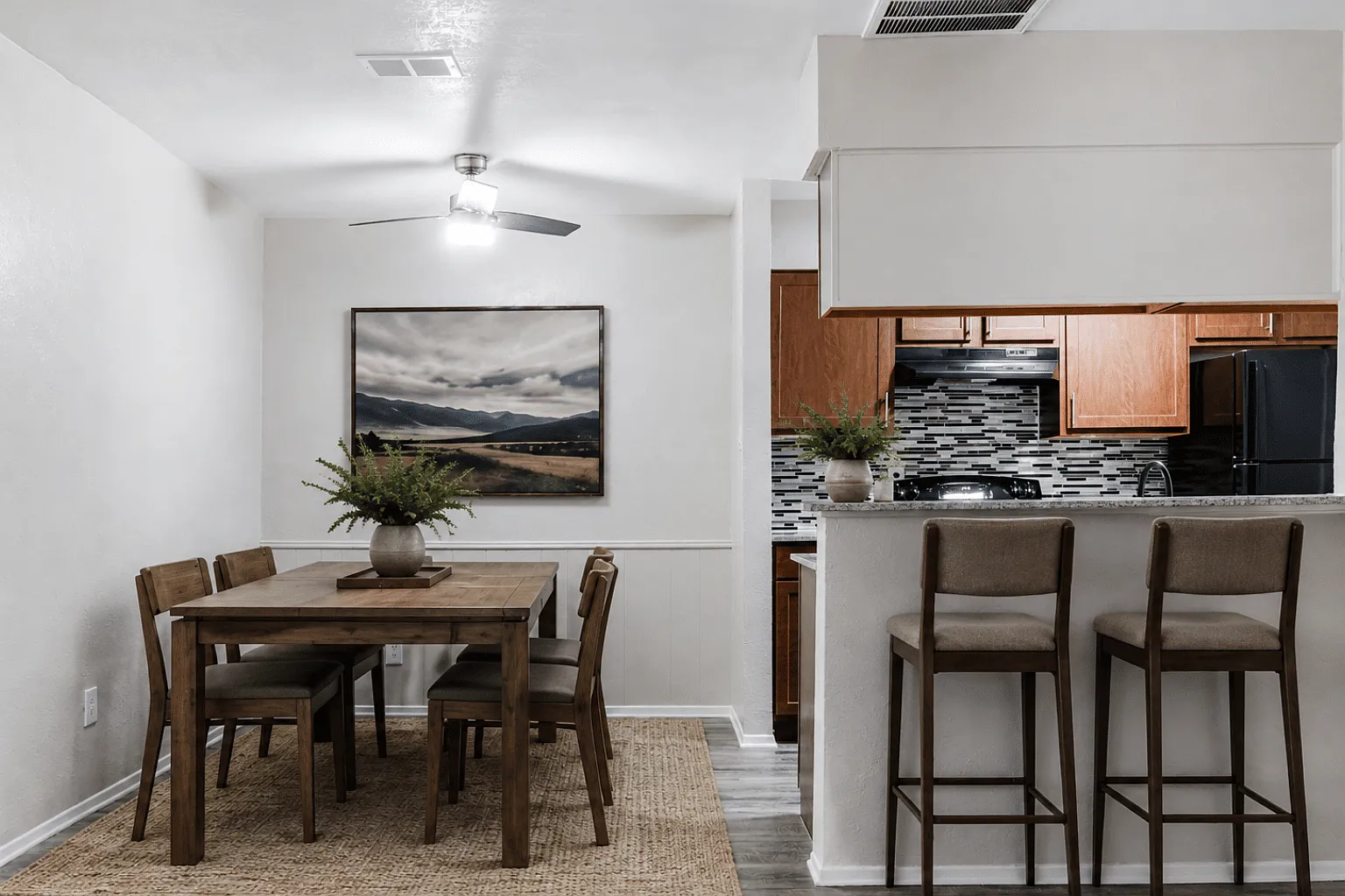 Ridgeview — Photo 3