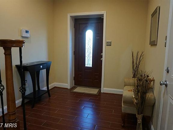 2nd image of 5219 D St SE