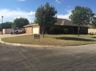 601 Mayfair Ln, San Angelo, TX 76901