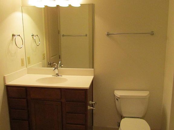 5th image of 210 S 16th St APT 308