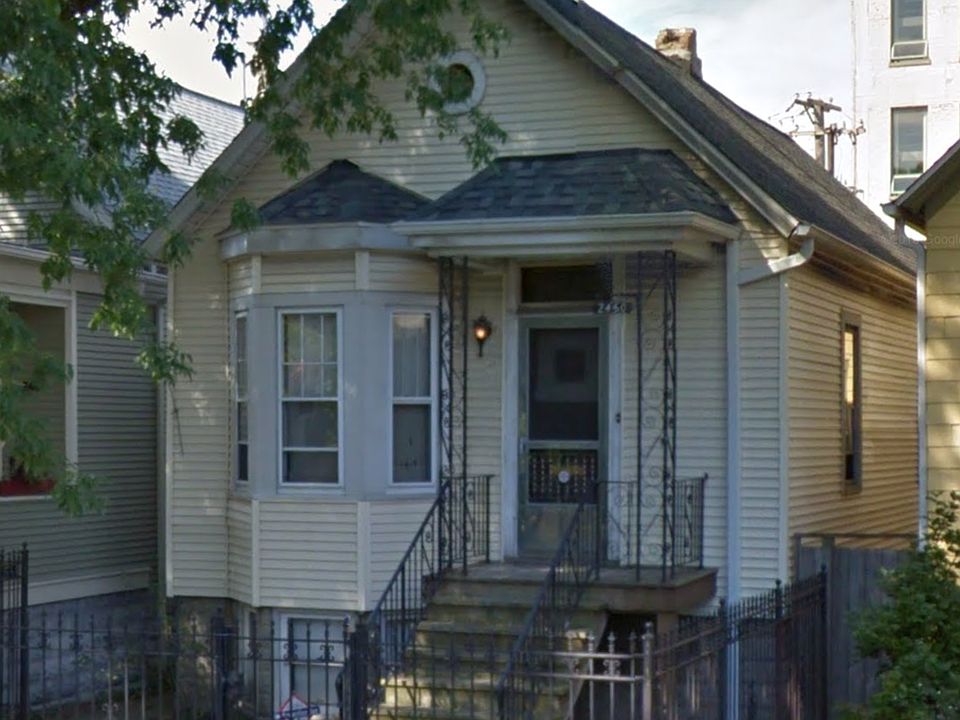 1st image of 2450 N Richmond St