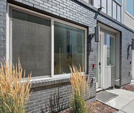 4th image of 1612 N Irving St #4
