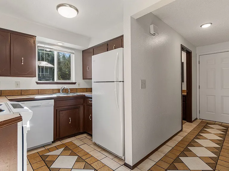 Olympia's Prine Villa Townhomes — Photo 14