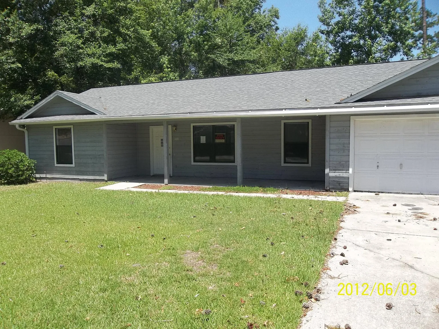 100 Creekwood Cir — Photo 1