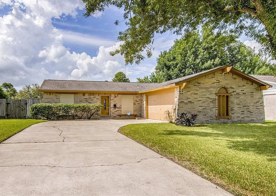 1st image of 7401 Nightingale Cir
