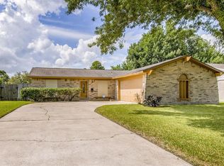 7401 Nightingale Cir, Texas City, TX 77591