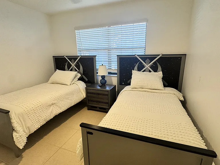 5339 Treetops Dr #5339 — Photo 17