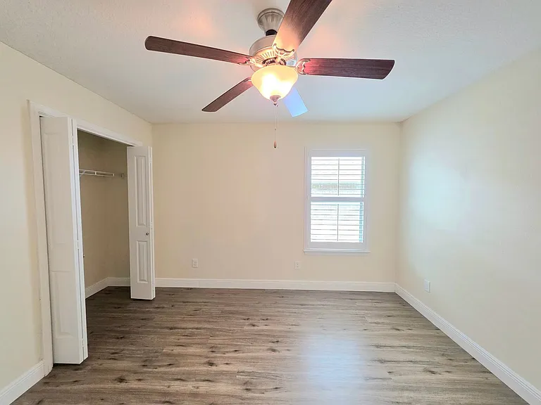 5625 Shooting Star Ct — Photo 12