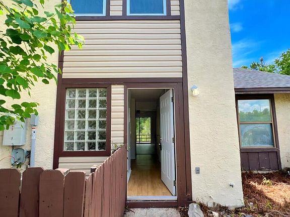2nd image of 1730 Mallard Dr APT F