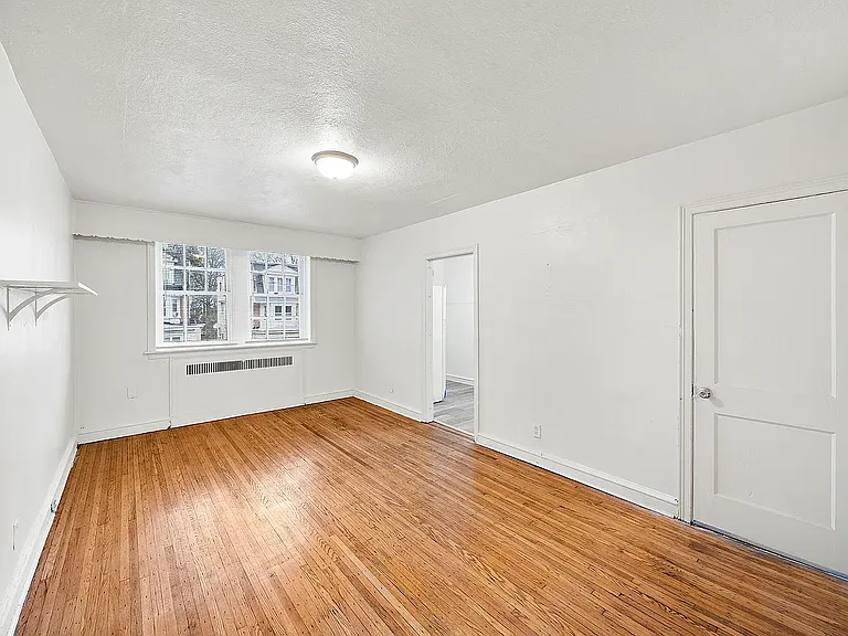 5742-5750 N Park Ave #5746B — Photo 8