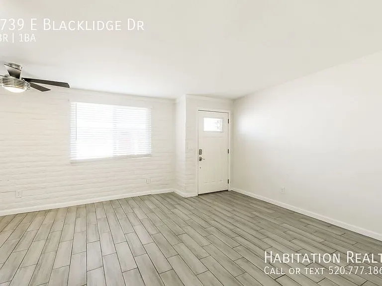 3739 E Blacklidge Dr — Photo 4
