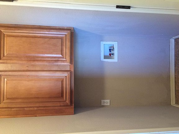 5th image of 3949 Rosewood Pl