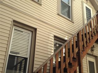 834 S Miller St APT 1R, Chicago, IL 60607