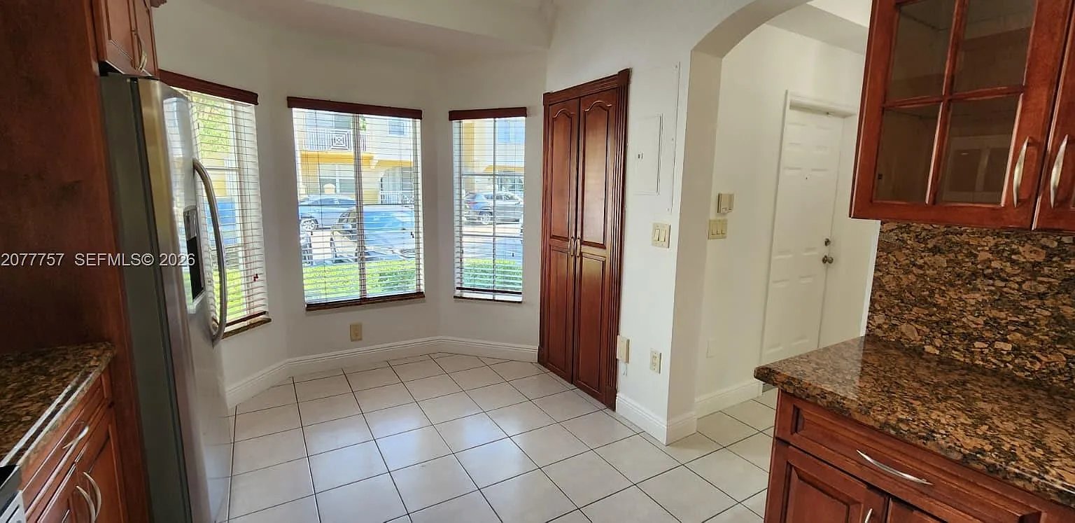 Century Park Condo — Photo 3