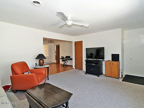 5th image of 34 Beaverbrook Drive