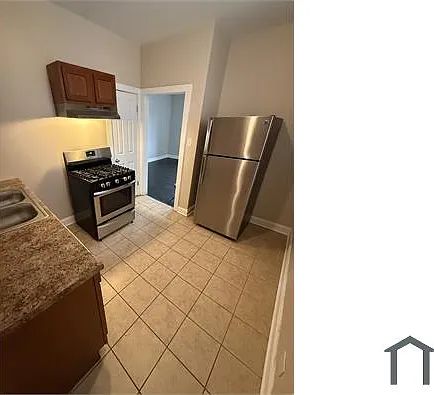 1545 E 85th St #3 — Photo 11