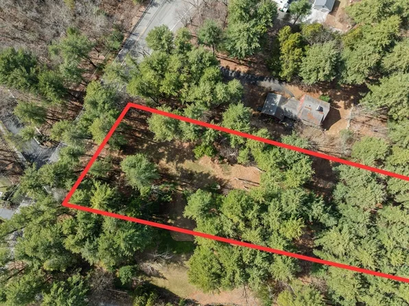 49 Concord Rd, Weston, MA 02493