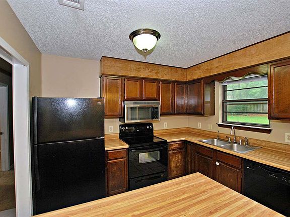 2nd image of 7703 Deborah Dr