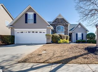 9 Mercer Dr, Simpsonville, SC 29681