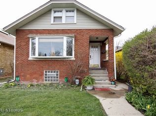 1426 Fowler Ave, Evanston, IL 60201