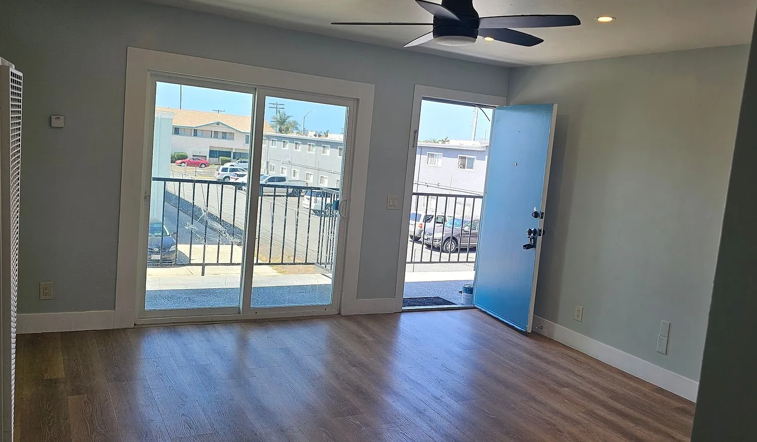1343 Grove Ave — Photo 4