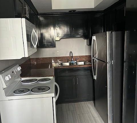 4th image of 612 N Wilcox Ave APT 24