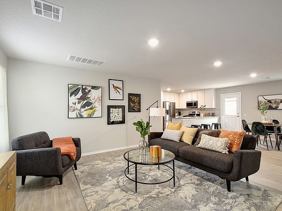 5th image of 5703 Apricot Dr