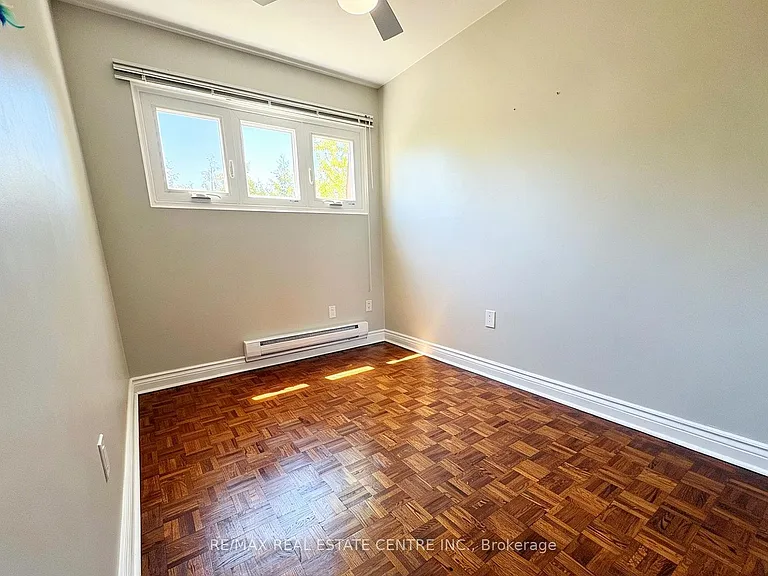 105 Wales Ave — Photo 6