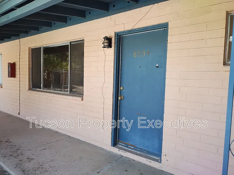 8934 S Nogales Hwy — Photo 19