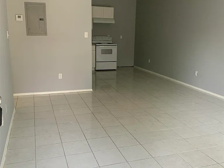 6818 Tiki Ln #3 — Photo 1