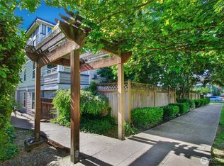 10549 Stone Ave N APT 103, Seattle, WA