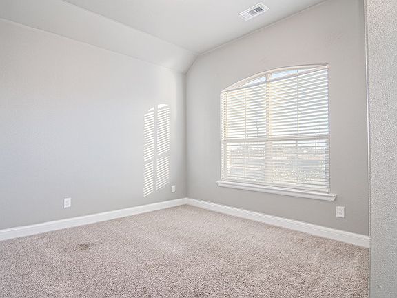 3rd image of 13 El Nido Ct