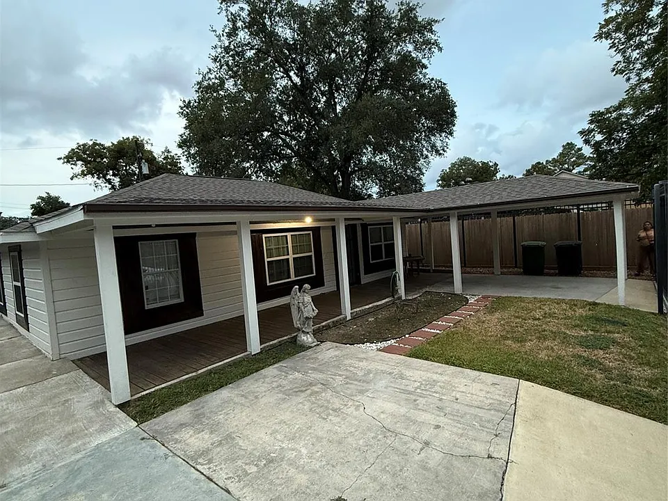 430 Sedgwick Dr