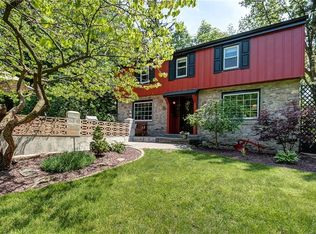 4846 McDonald Rd, Syracuse, NY 13215