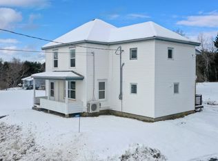 489 Back Centre Rd, Lunenburg, NS B0J 2C0