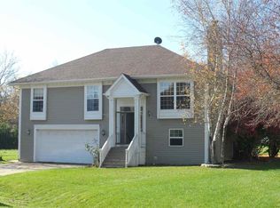 111 Delta Dr SW, Poplar Grove, IL 61065