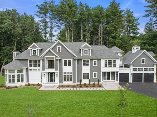 10 Nolan Cir, Sudbury, MA 01776